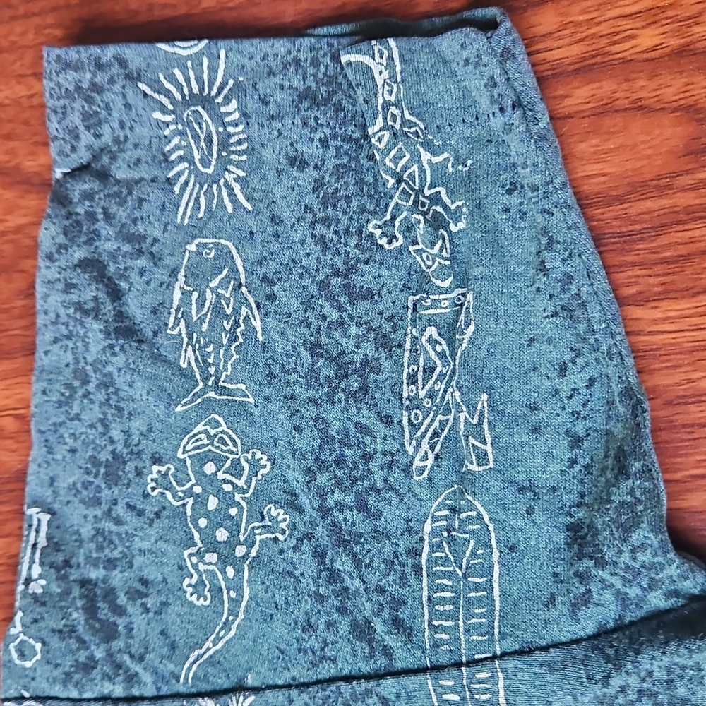 80s 90s Gecko Hawaii All Over Print T-Shirt Teal Green Surf Skate MED, Single S - Picture 6 of 7